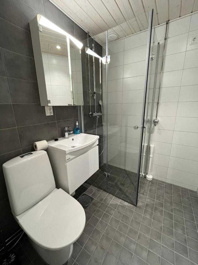 Ylimmaen Kerroksen Tilava Kolmio Jokinaekymaellae Apartment โรวานิเอมิ ภายนอก รูปภาพ