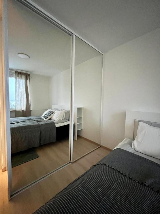 Ylimmaen Kerroksen Tilava Kolmio Jokinaekymaellae Apartment โรวานิเอมิ ภายนอก รูปภาพ